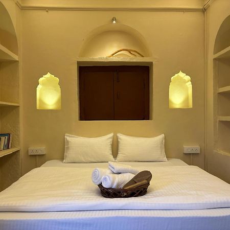 Vintage River Homestay Varanasi Eksteriør billede